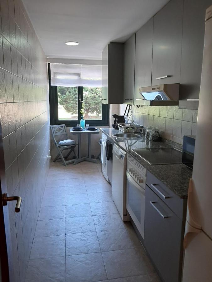 Apartamento El ñeru. En zona verde y junto al mar. Gijón Exterior foto
