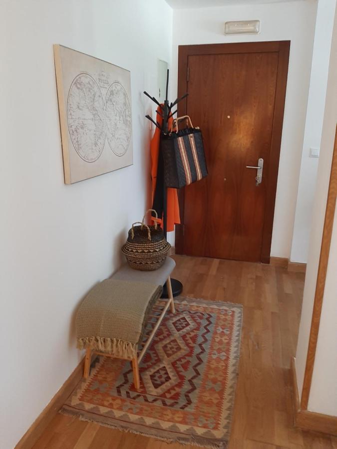 Apartamento El ñeru. En zona verde y junto al mar. Gijón Exterior foto