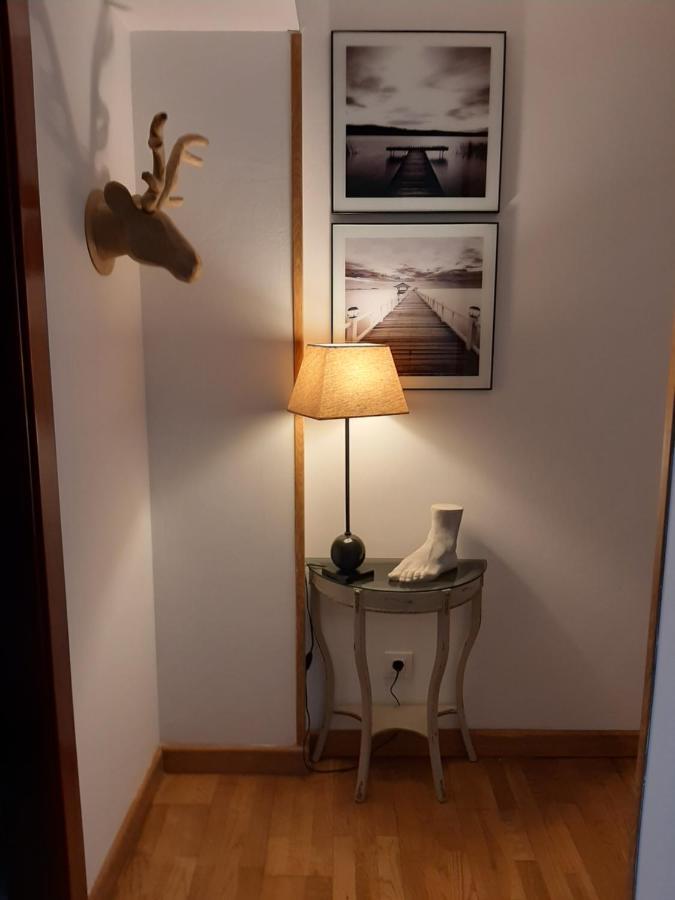 Apartamento El ñeru. En zona verde y junto al mar. Gijón Exterior foto